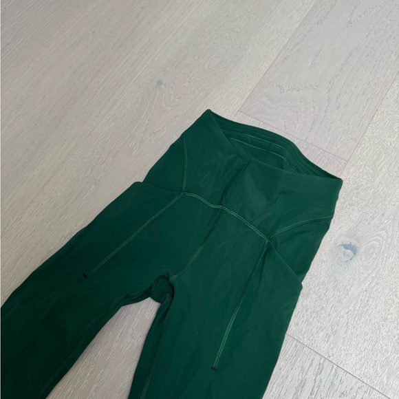 Lululemon Align High-Rise Leggings 25" with Pockets Everglade Green Size 2 - Picture 3 of 5